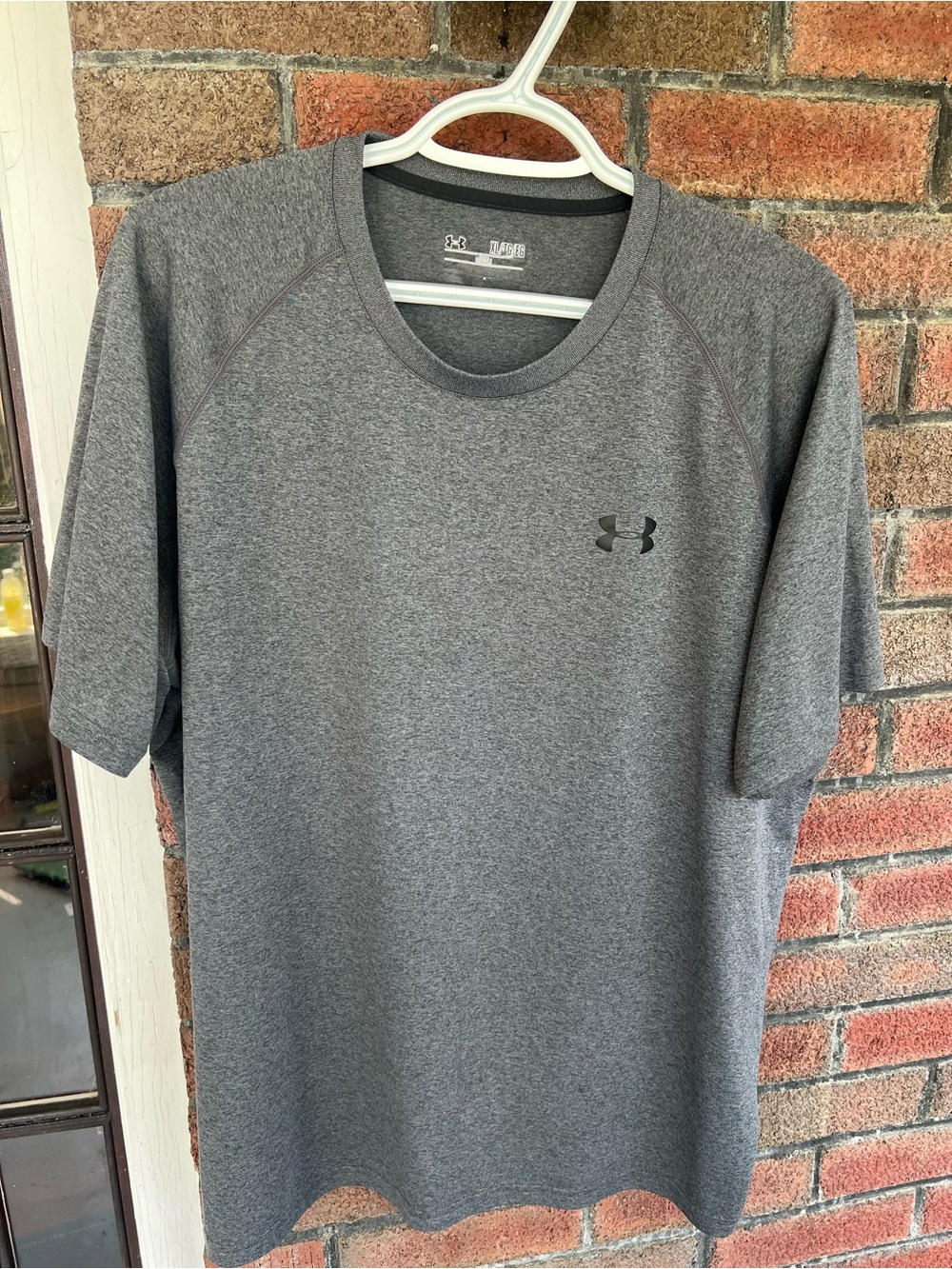 Under Armour Men's Tees Bundle - Picture 7 of 12